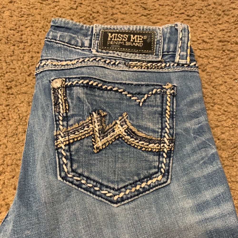 MISS ME BOOT CUT 29x28 PROFESSIONALLY HEMMED